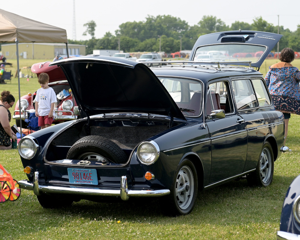 Volkswagen Squareback displayed on the show field during Funfest with attendees in the background